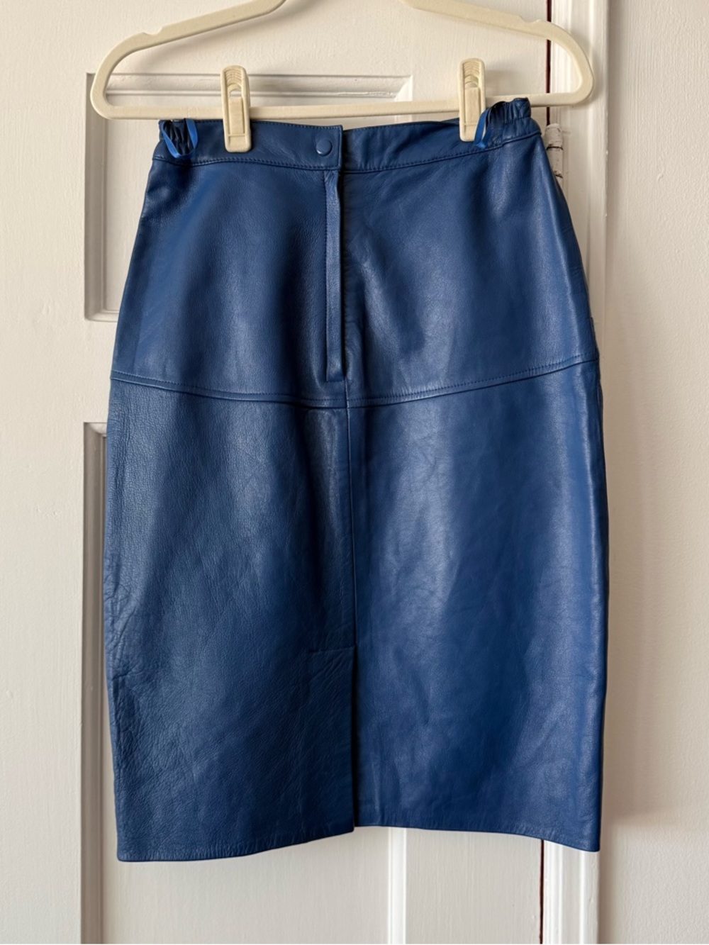 Suzelle Blue Leather Pencil Skirt - Picture 2 of 3